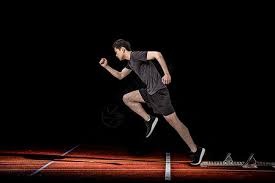 德州扑克不是炫耀（德州扑克不在于炫耀）